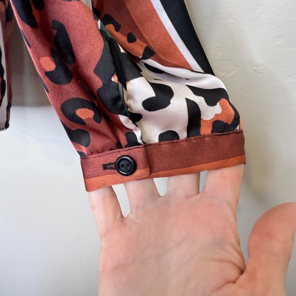 ASOS | Animal Print Stripe Lightweight Charmeuse Satin Oversized Boxy Blouse - Picture 10 of 15